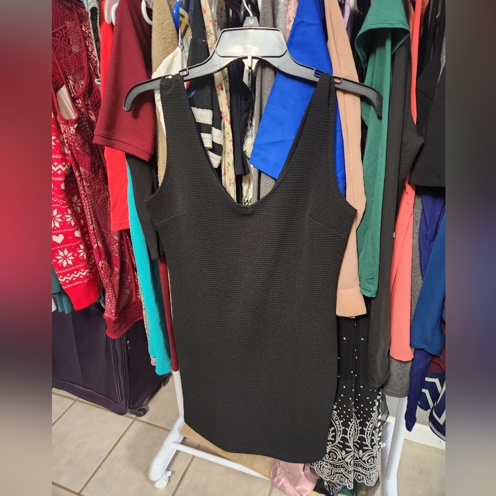 Mid length  black dress nwot